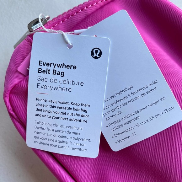 NWT Lululemon Everywhere Belt Bag 1L Sonic Pink Fall Limited Color BarbieCore - Picture 4 of 11